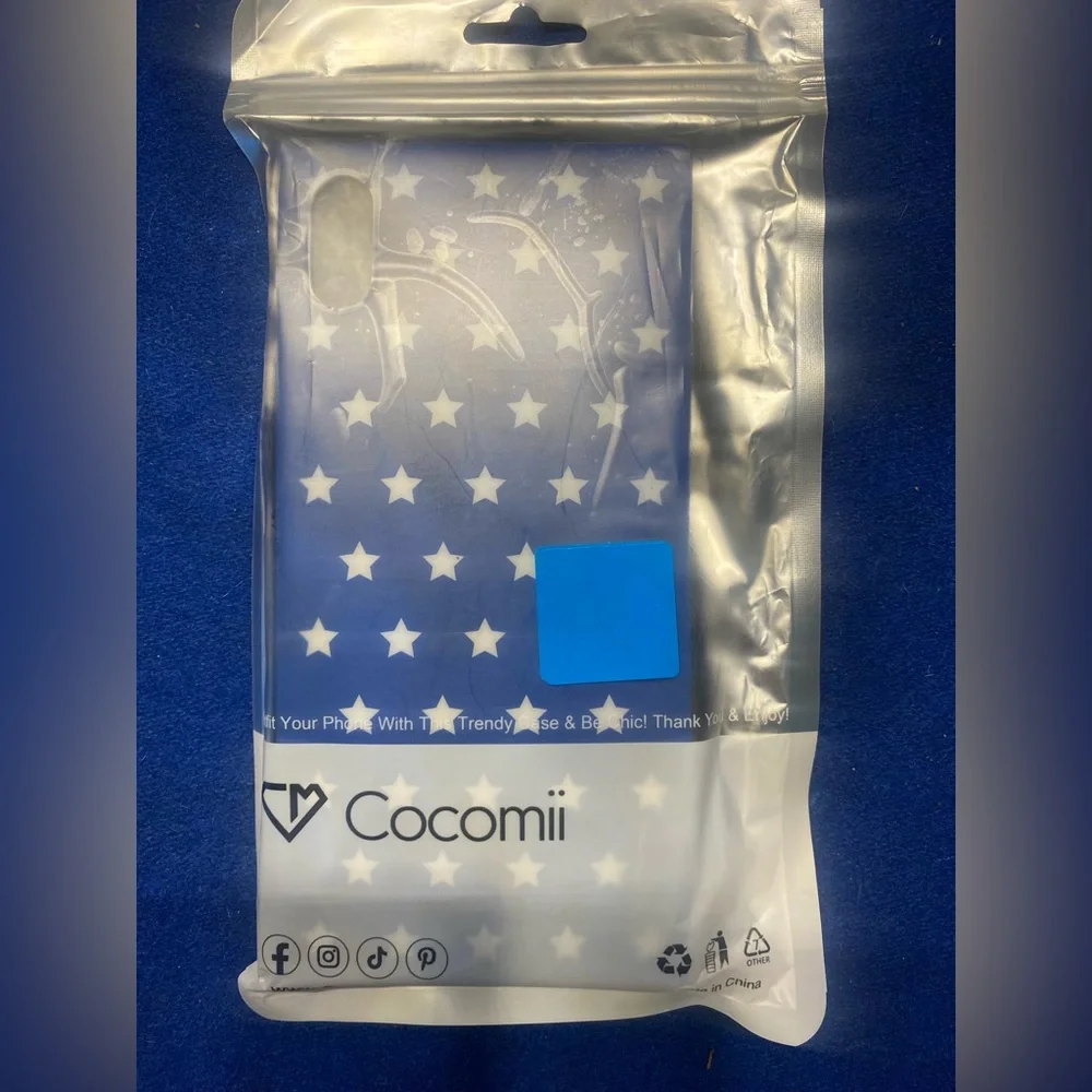 NWT iPhone XS Max Patriotic Case, Blue with Stars